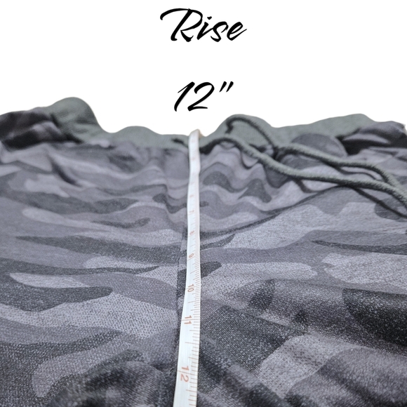 Camo Joggers Wmns Sz M Elevated Streetwear Drawstring Pants Soft & Stretch - Picture 6 of 6
